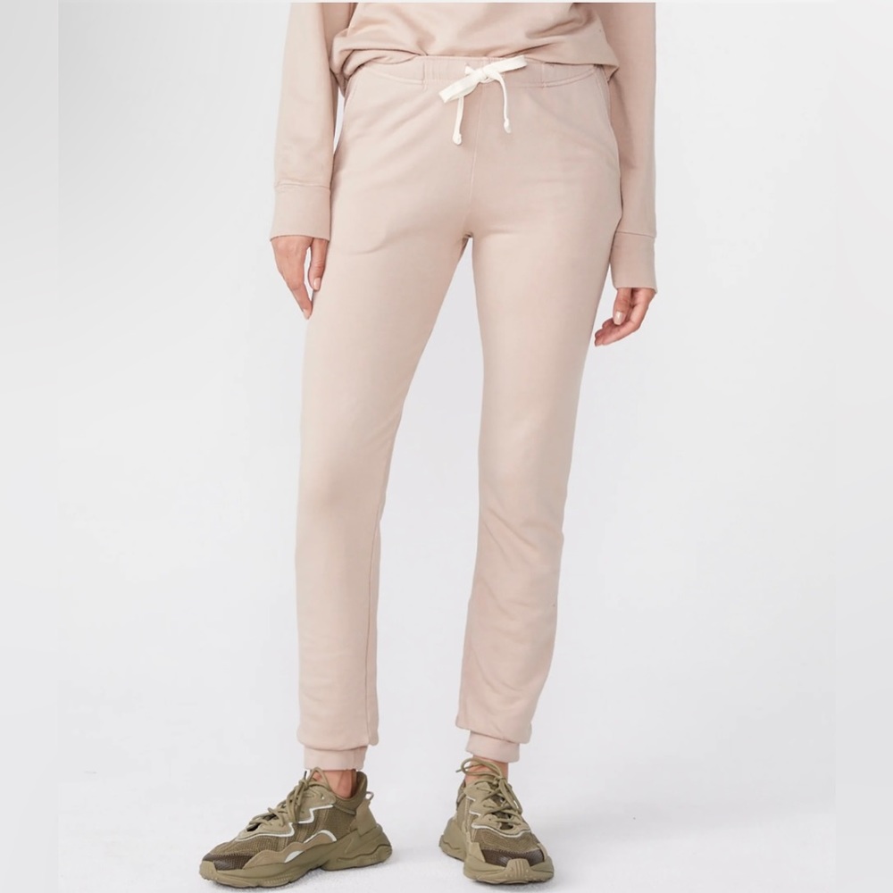 NWT Monrow Supersoft Fleece Girlfriend Sweats in Taupe Medium